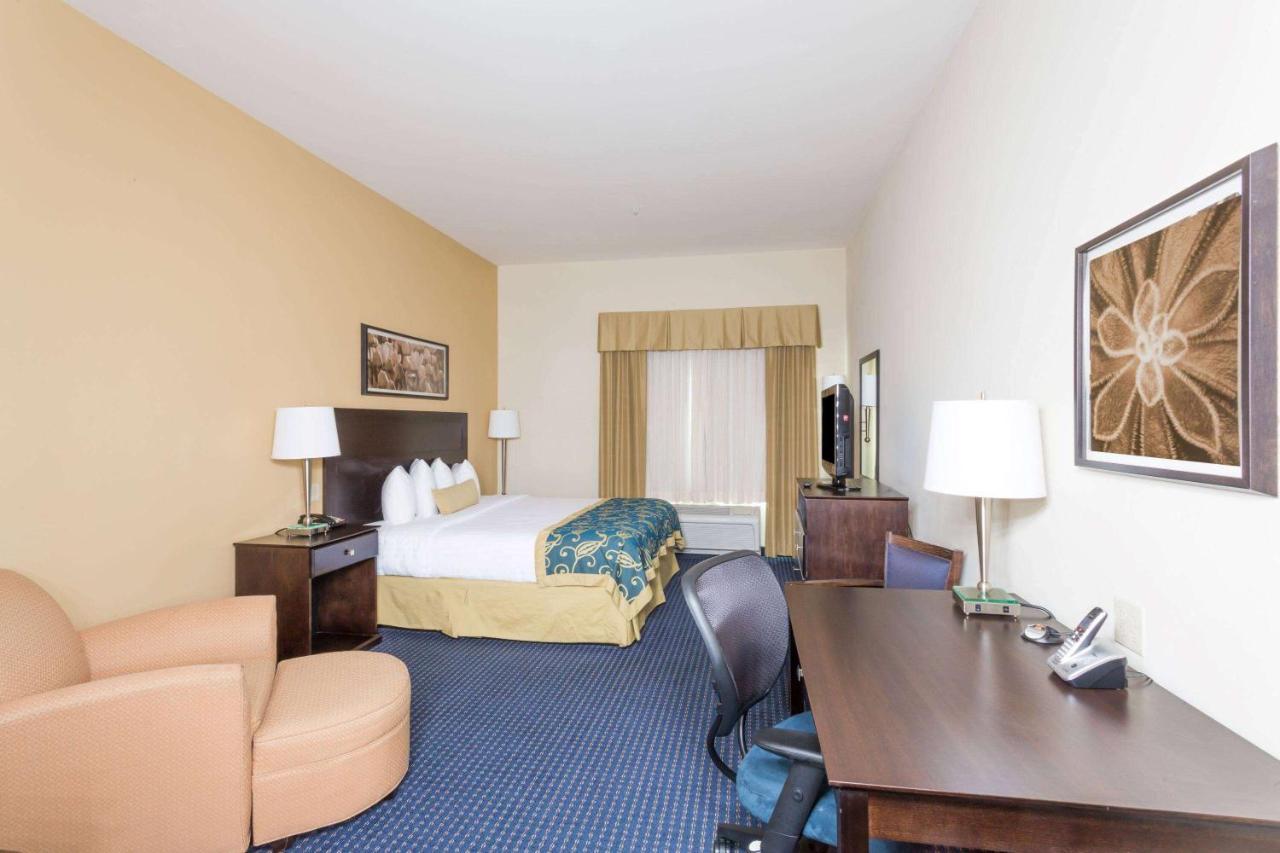 Hotel Wingate By Wyndham Houma Esterno foto